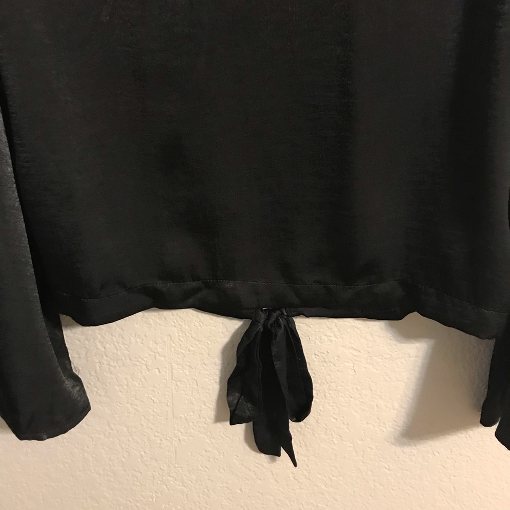 *SALE* Mossimo Open Back Shimmer Blouse - Picture 5 of 8